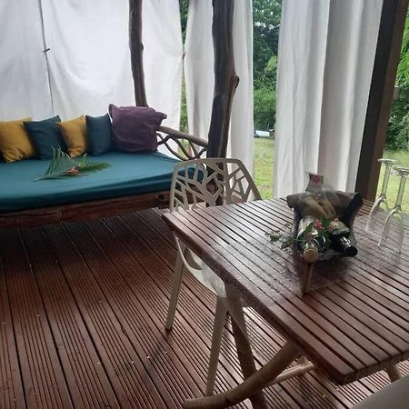 Bungalow Atypique Ti Bambou A 500M De La Plage Sainte-Anne  Exteriör bild
