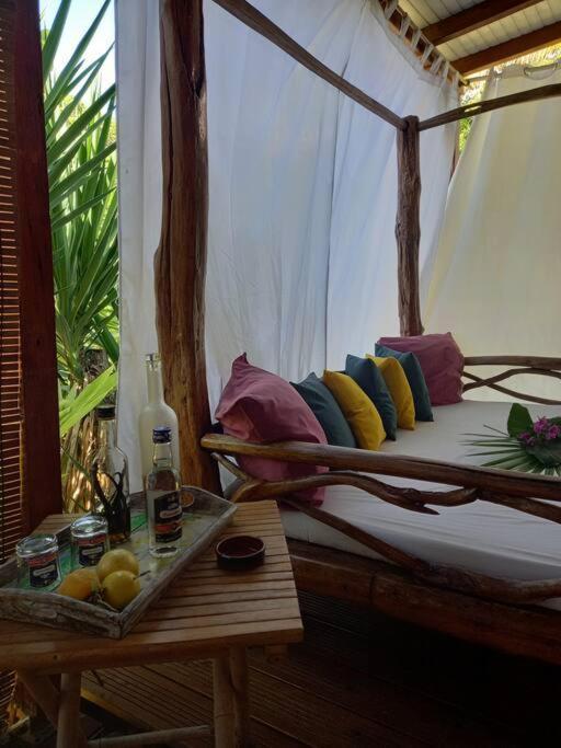 Bungalow Atypique Ti Bambou A 500M De La Plage Sainte-Anne  Exteriör bild