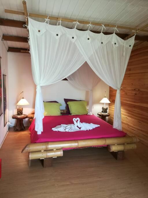 Bungalow Atypique Ti Bambou A 500M De La Plage Sainte-Anne  Exteriör bild